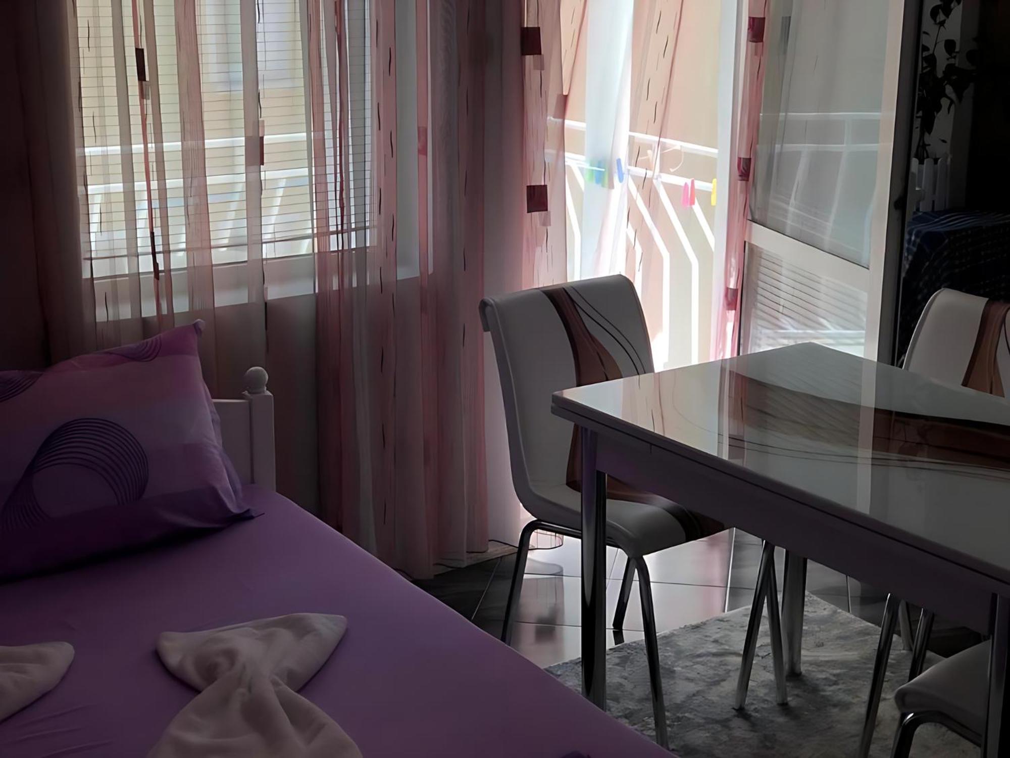Guesthouse Flora Kiten  Ngoại thất bức ảnh