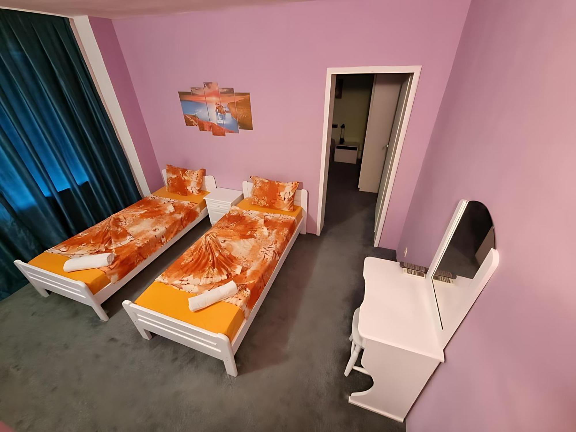 Guesthouse Flora Kiten  Ngoại thất bức ảnh